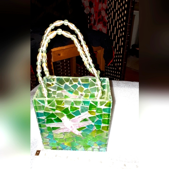 Stained glass basket/vase - Picture 1 of 4